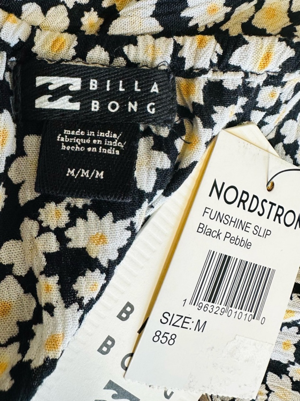 NWT Billabong Funshine Floral Print Slip Dress in Black Pebble Size Medium - Picture 14 of 16
